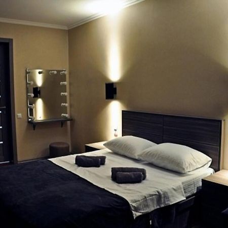 טביליסי Superior Apartment On Kostava מראה חיצוני תמונה